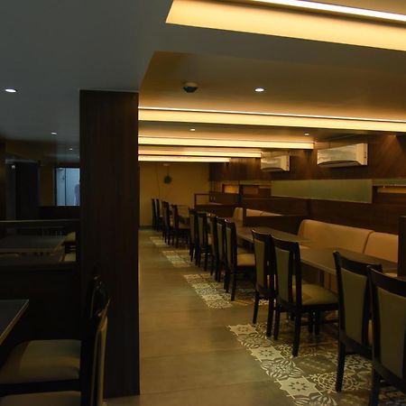 Hotel Shahi Executive Malkapur  Exterior photo